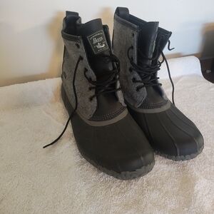 Bass Men's Black and Gray Weather Boots